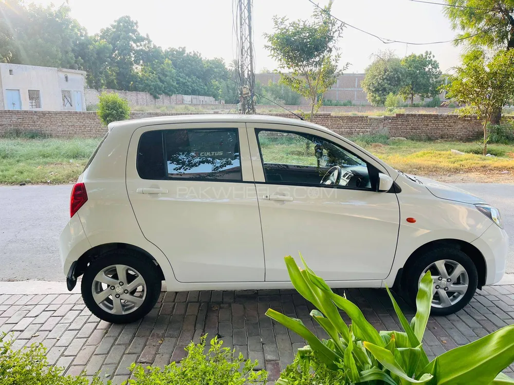 Suzuki Cultus 2021 for Sale in Bahawalpur Suzuki Cultus 2021 for Sale in Bahawalpur Image-11
