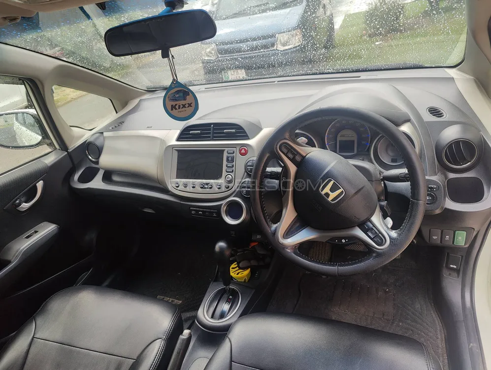 Honda Fit 2012 for Sale in Lahore Image-1