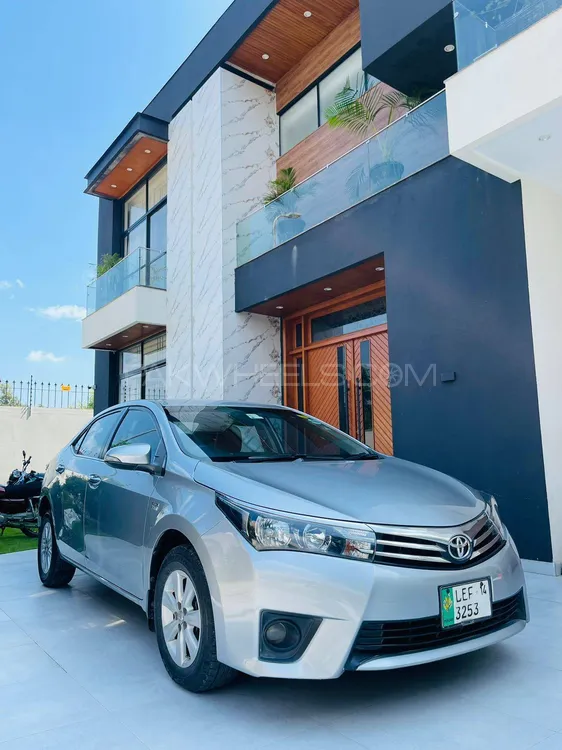 Toyota Corolla 2014 for Sale in Lahore Image-1