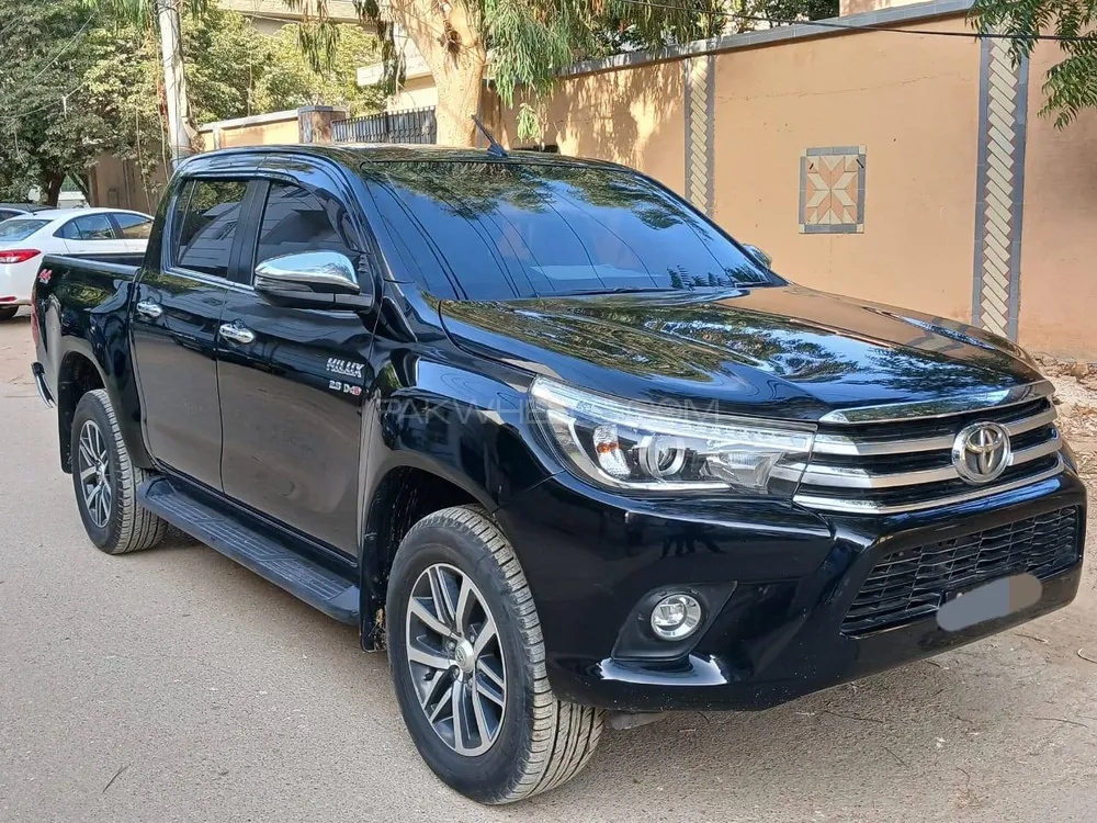 Toyota Hilux 2019 for Sale in Karachi Image-1