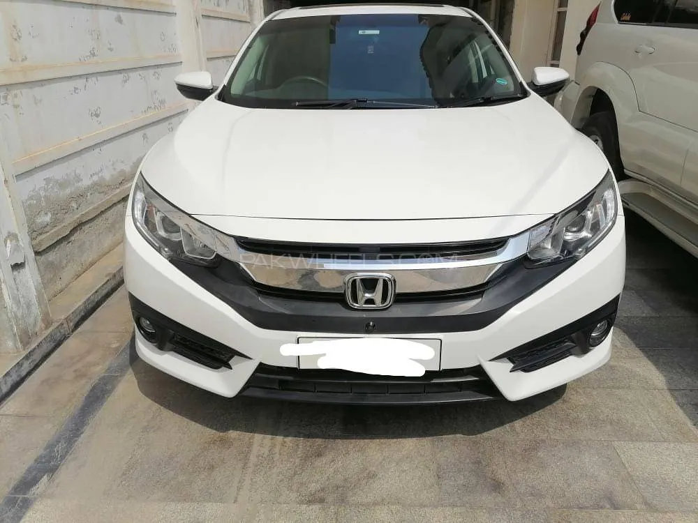 Honda Civic 2016 for Sale in Peshawar Image-1