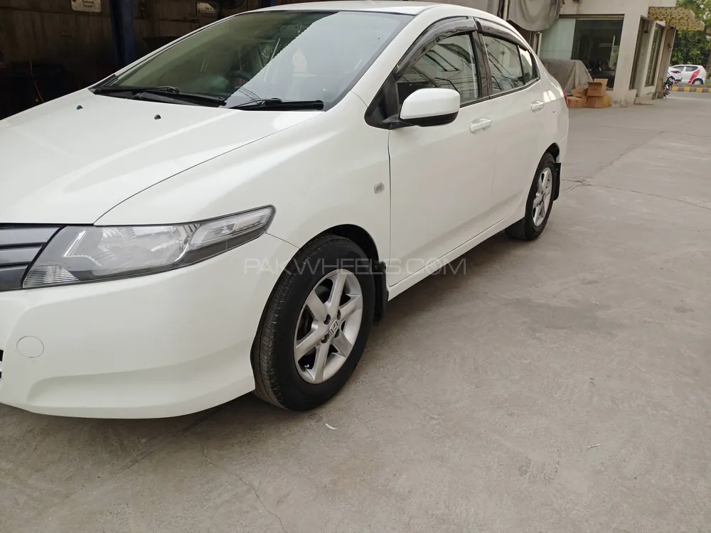 Honda City 2010 for Sale in Lahore Image-1