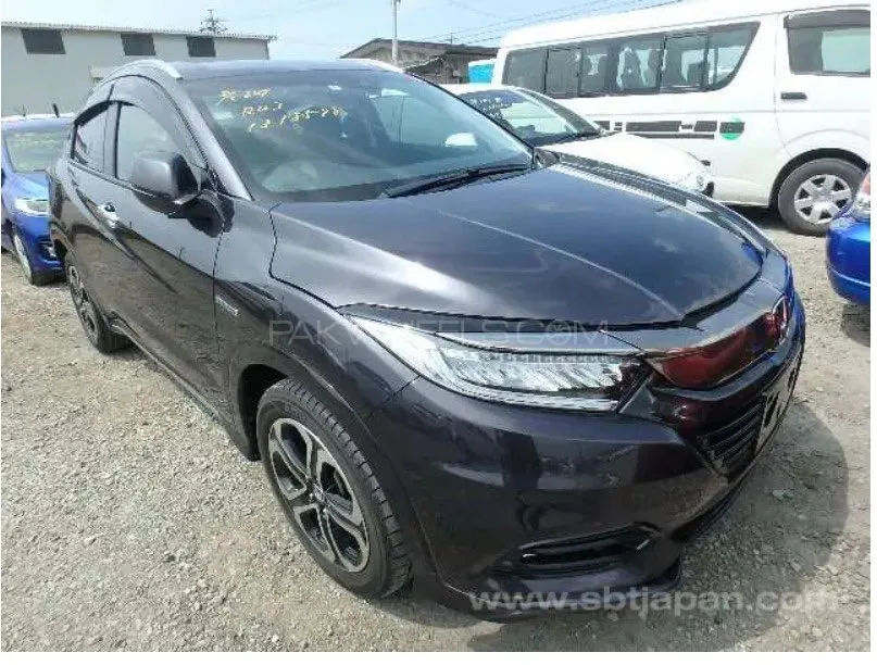Honda Vezel 2018 for Sale in Lahore Image-1