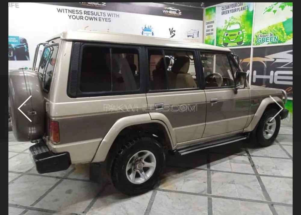 Mitsubishi Pajero 1988 for Sale in Wah cantt Image-1