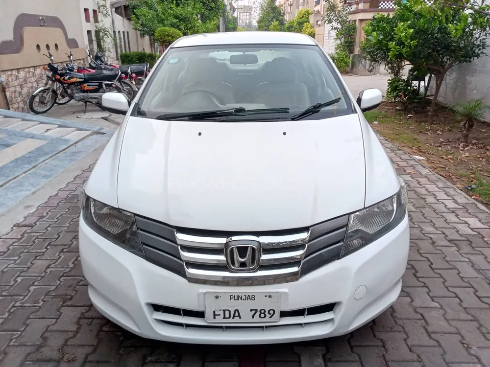 Honda City 2013 for Sale in Lahore Image-1