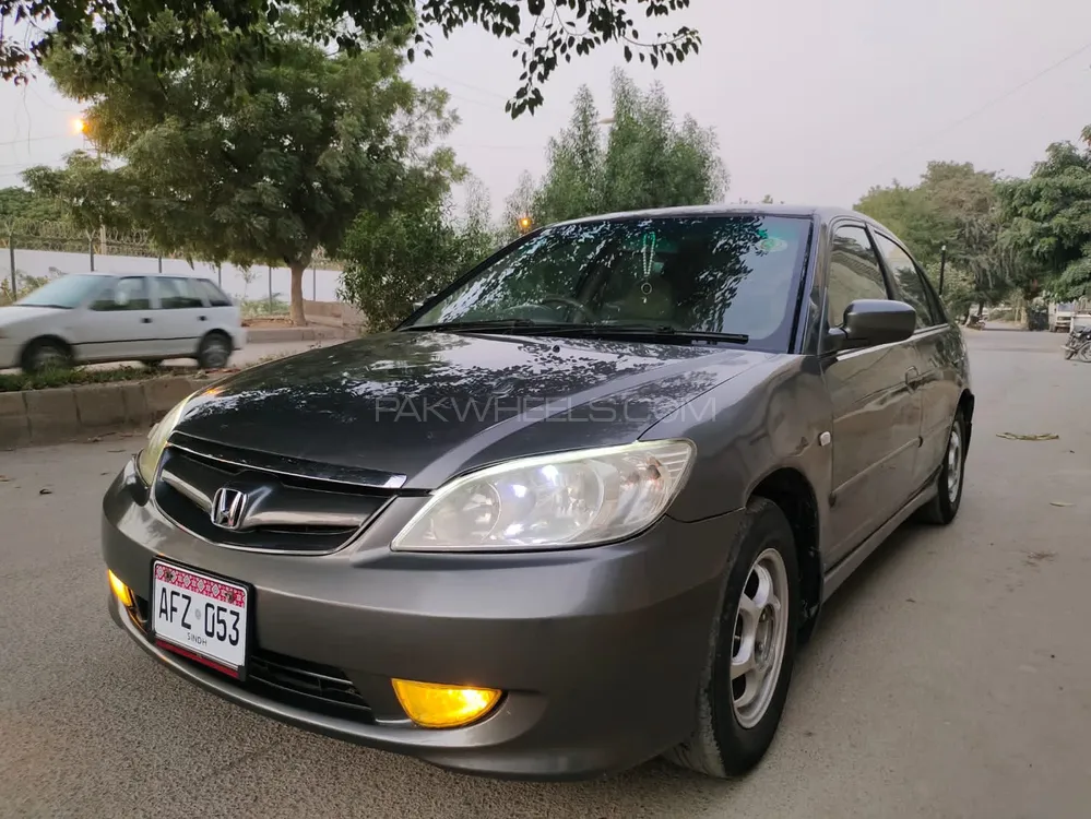 Honda Civic 2004 for Sale in Hyderabad Image-1