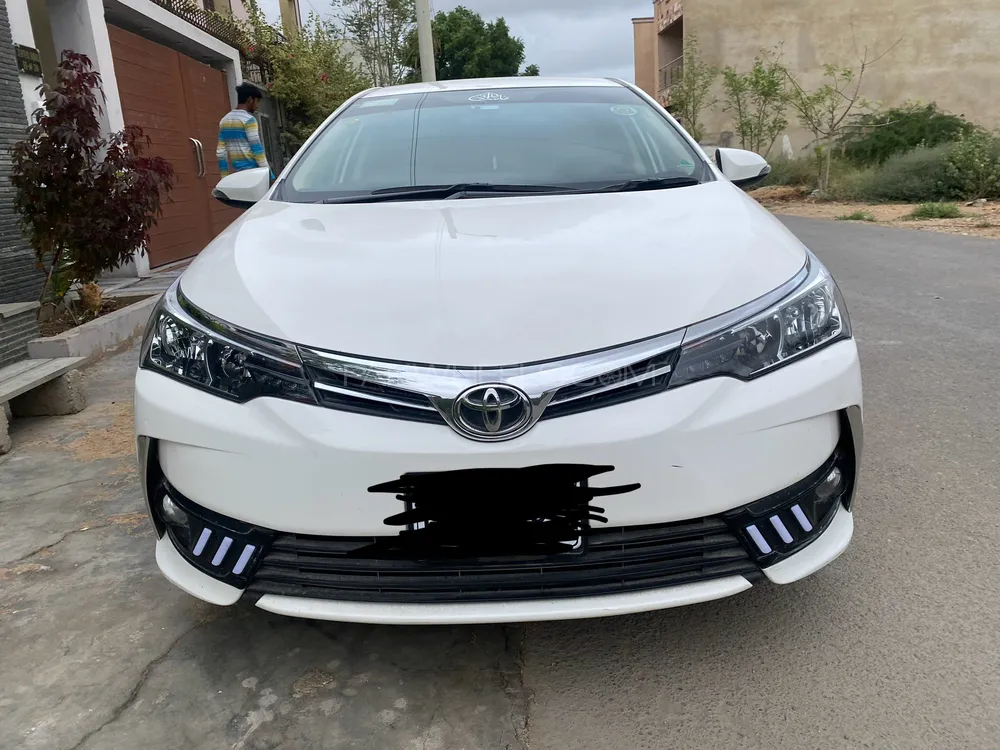Toyota Corolla 2020 for Sale in Karachi Image-1