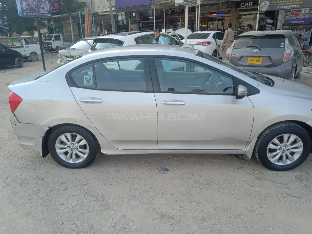 Honda City 2016 for Sale in Karachi Image-1