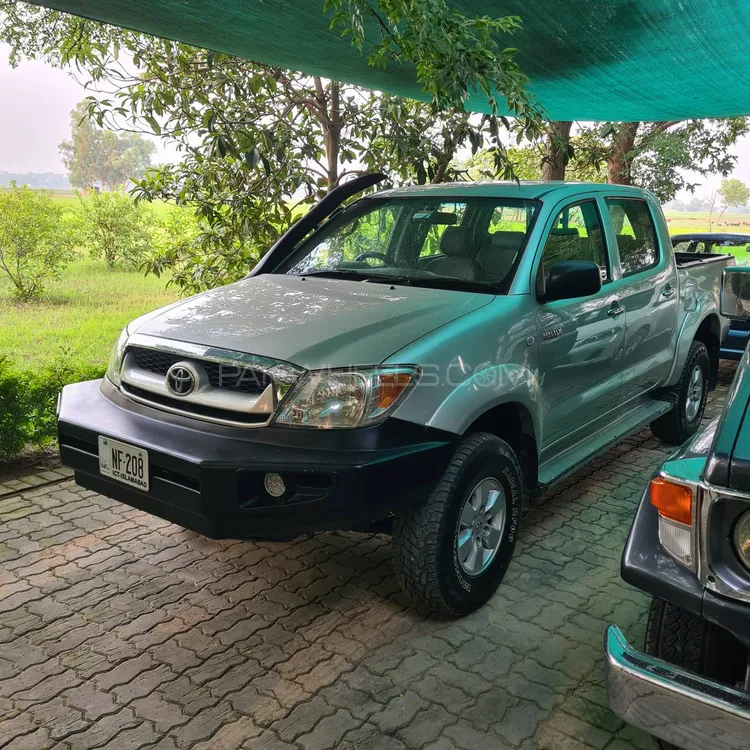 Toyota Hilux 2008 for Sale in Sialkot Image-1