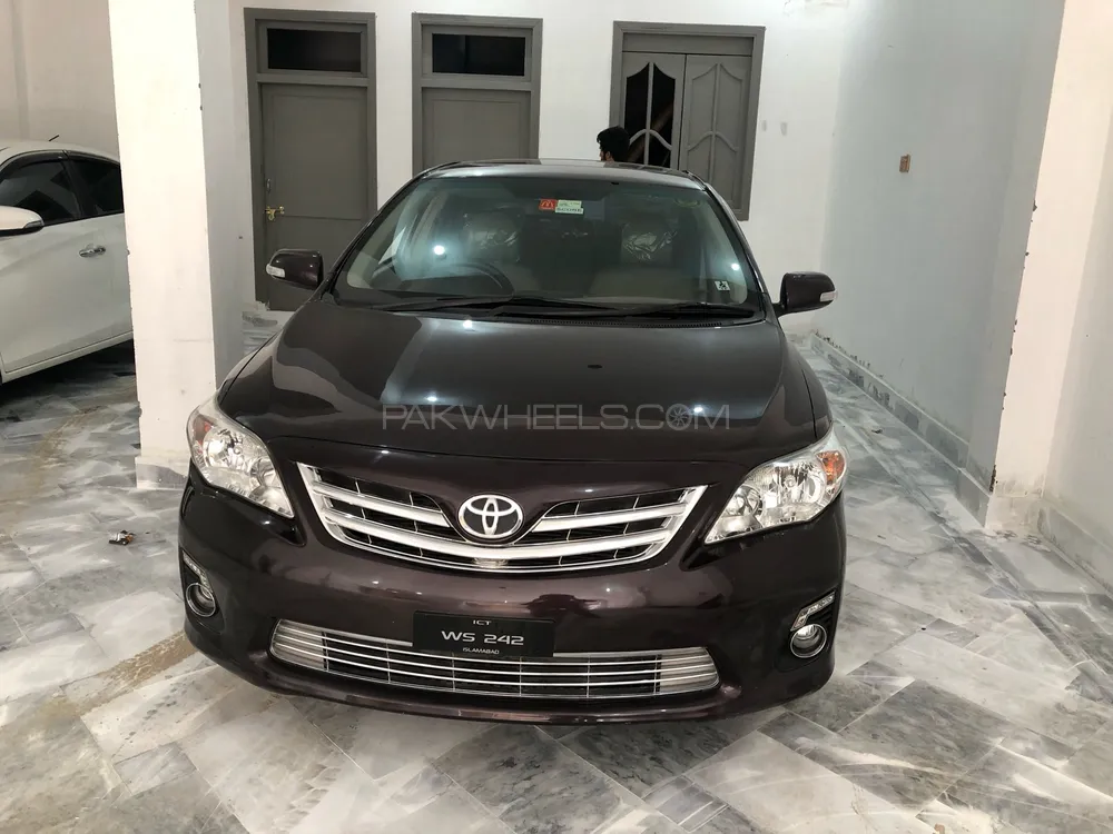 Toyota Corolla 2012 for Sale in Swat Image-1