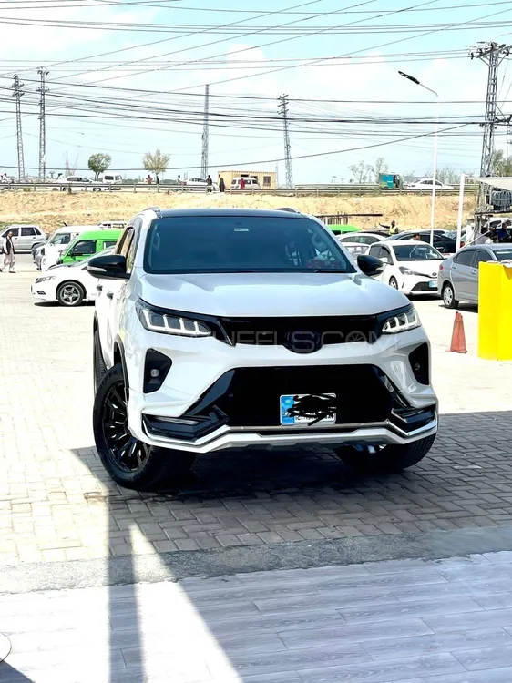 Toyota Fortuner 2017 for Sale in Islamabad Image-1