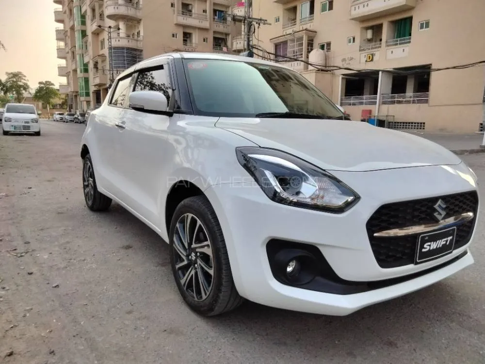 Suzuki Swift 2023 for Sale in Peshawar Image-1