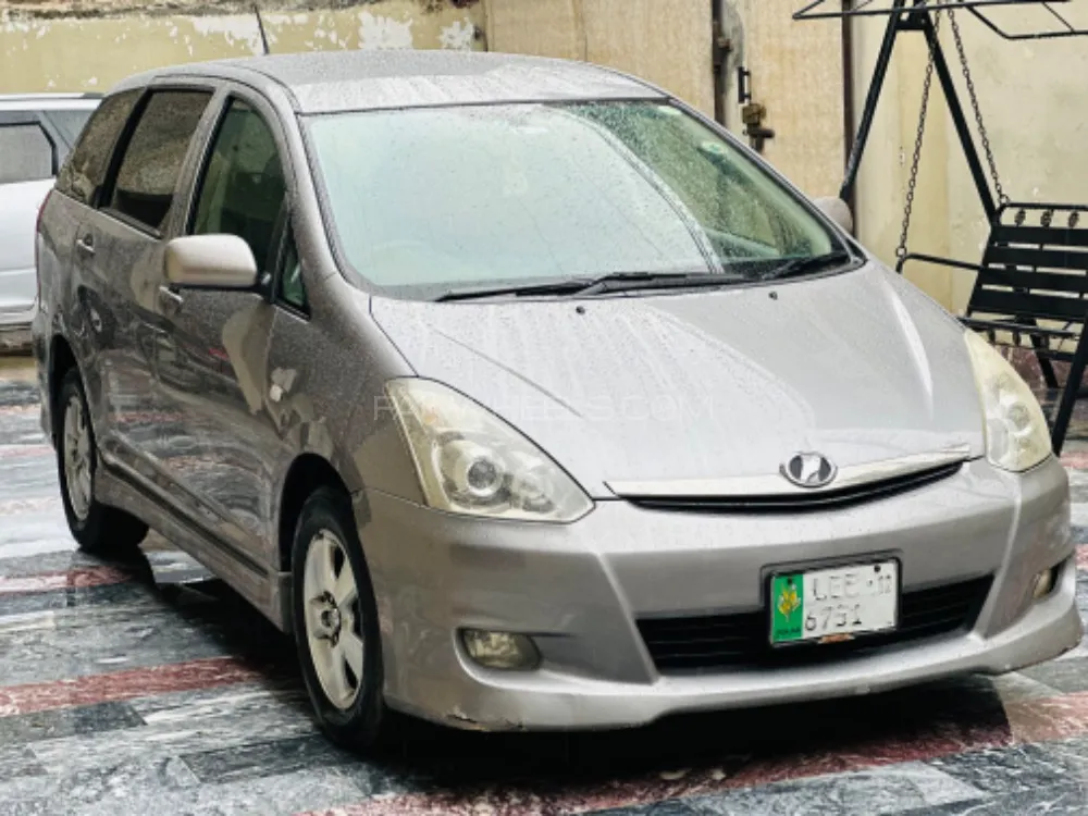 Toyota Wish 2006 for Sale in Lahore Image-1