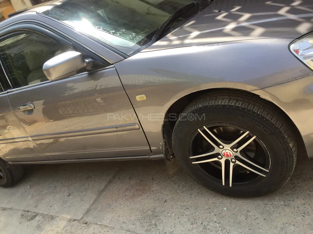 Honda Civic 2004 for Sale in Rawalpindi Image-1