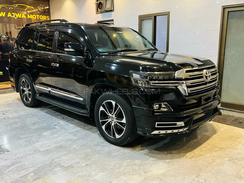 Toyota Land Cruiser 2012 for Sale in Islamabad Image-1