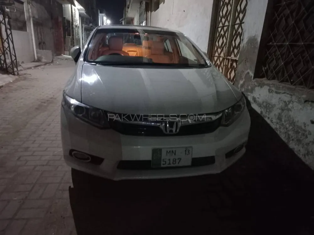 Honda Civic 2013 for Sale in Khanewal Image-1