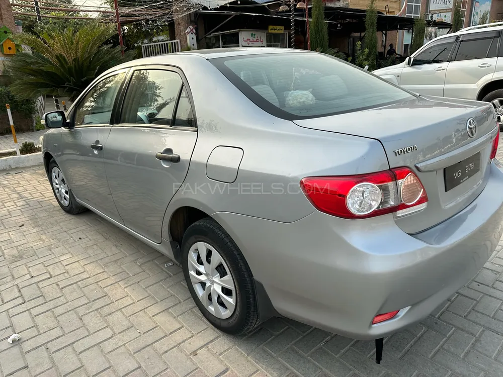 Toyota Corolla 2011 for Sale in Charsadda Image-1