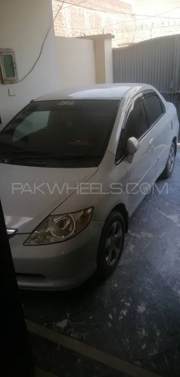 Honda City 2004 for Sale in Sheikhupura Image-1