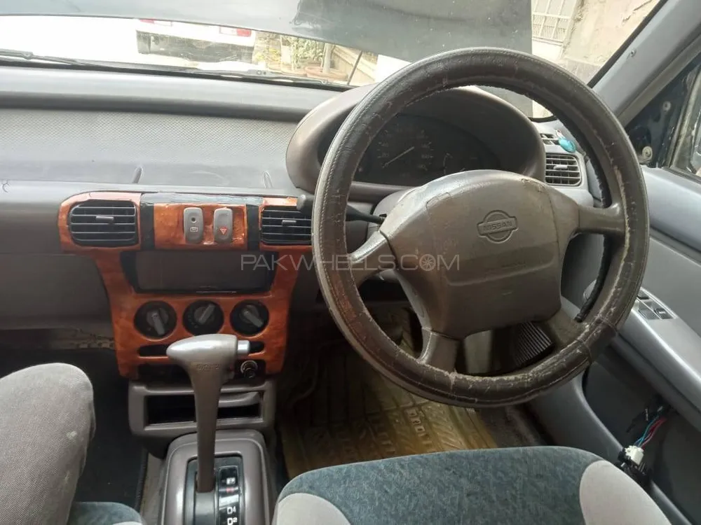 Nissan March 1998 for Sale in Karachi Image-1