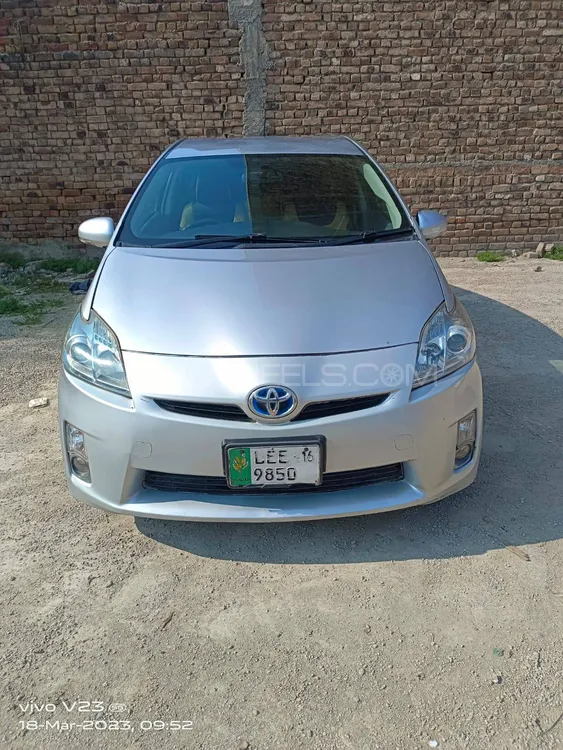 ٹویوٹا پریوس 2011 for Sale in پشاور Image-1