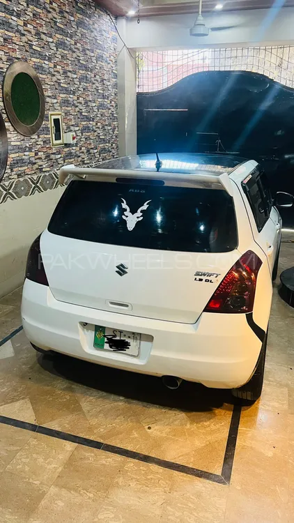 Suzuki Swift 2011 for Sale in Sialkot Image-1