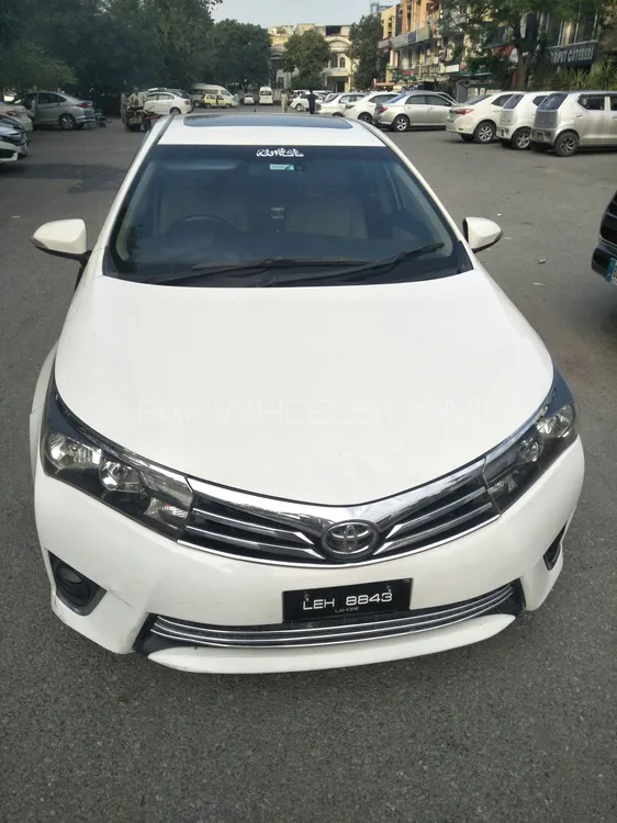 Toyota Corolla 2015 for Sale in Islamabad Image-1