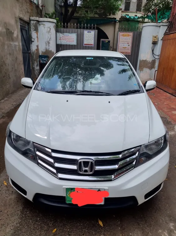 Honda City 2016 for Sale in Faisalabad Image-1