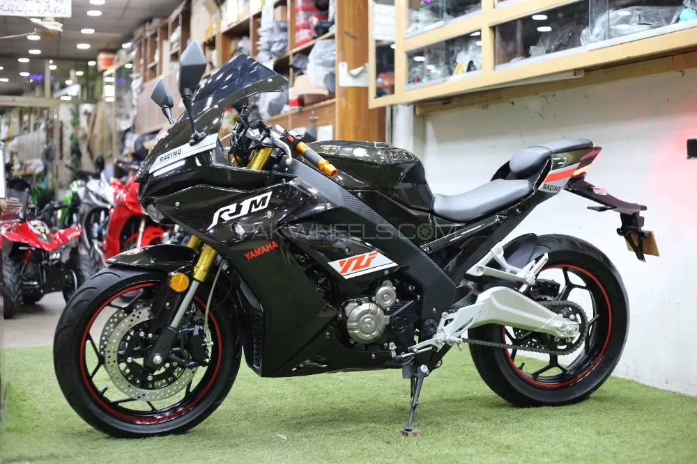 Yamaha on sale r1 400cc