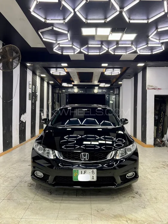 Honda Civic 2015 for Sale in Lahore Image-1