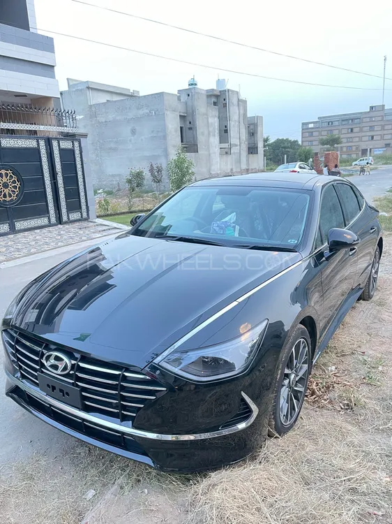 Hyundai Sonata 2022 for Sale in Lahore Image-1
