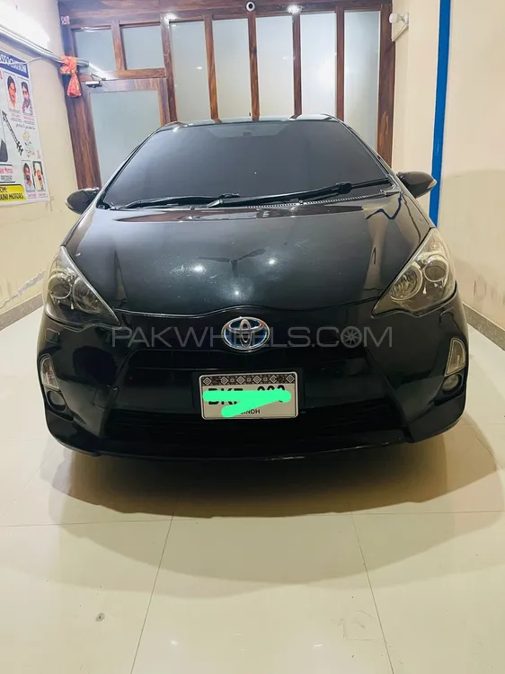 Toyota Aqua 2014 for Sale in Hyderabad Image-1