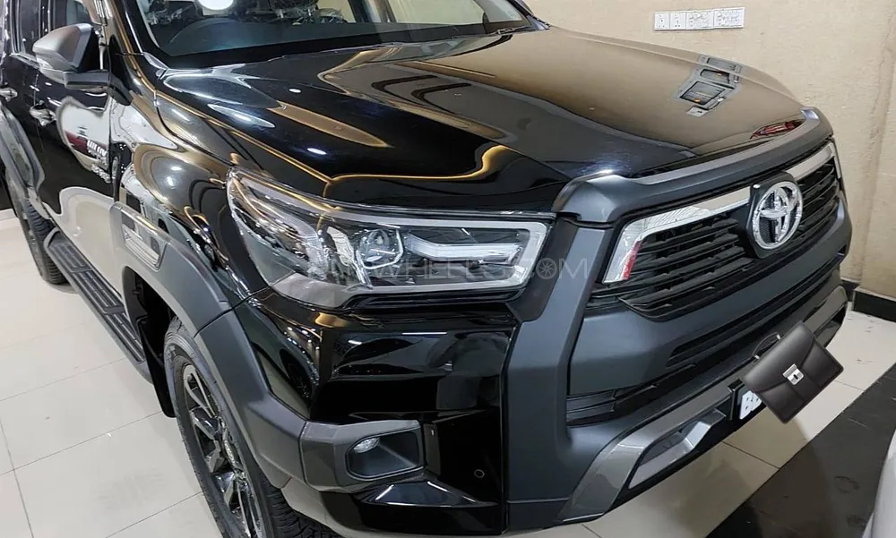 Toyota Hilux 2022 for Sale in Islamabad Image-1