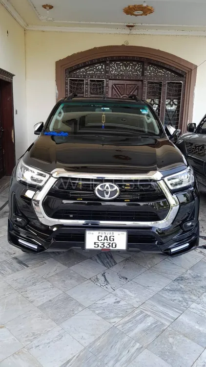 Toyota Hilux 2021 for Sale in Kasur Image-1