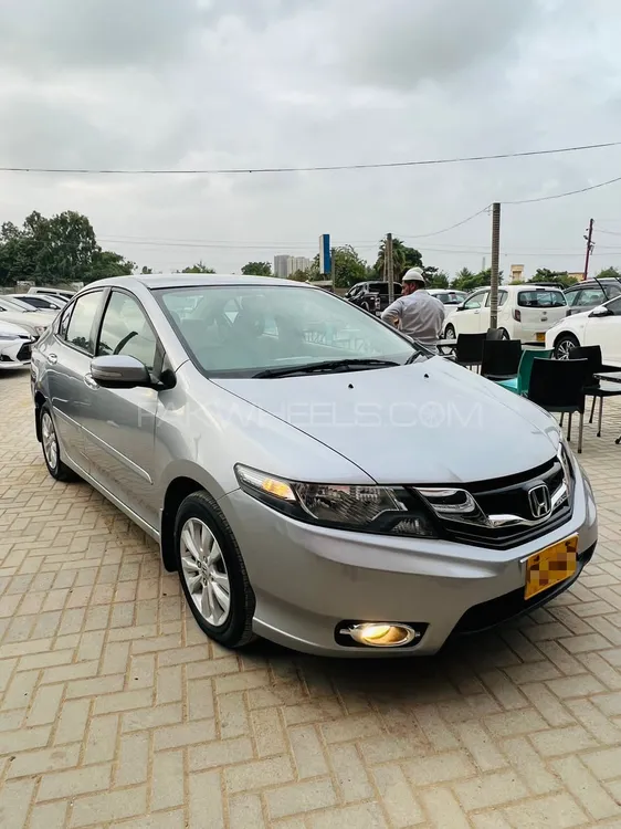 Honda City 2017 for Sale in Karachi Image-1