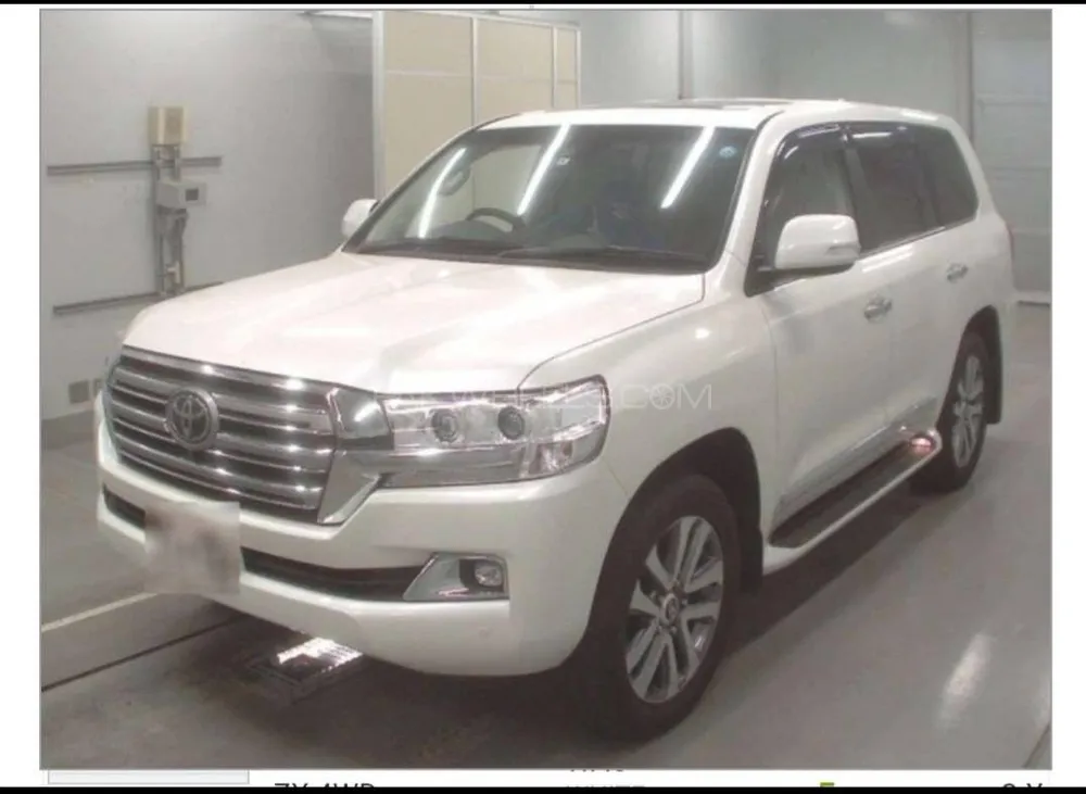 Toyota Land Cruiser 2018 for Sale in Karachi Image-1