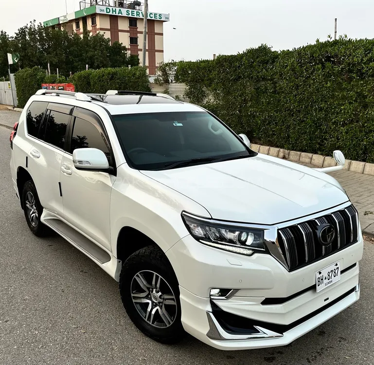 Toyota Prado 2009 for Sale in Karachi Image-1