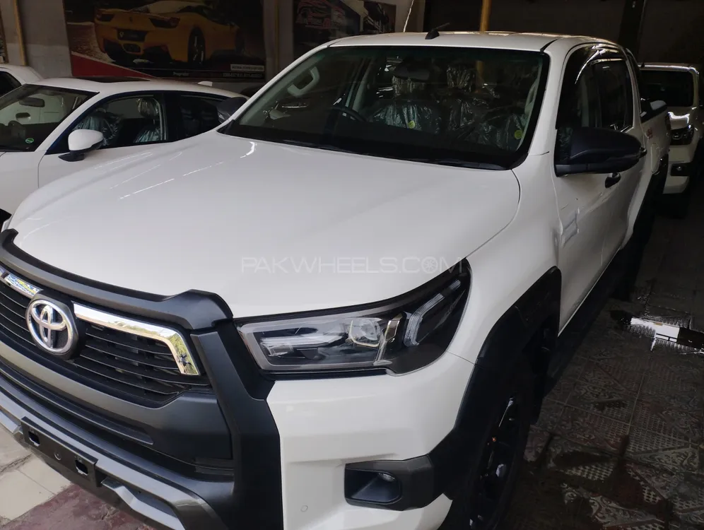 Toyota Hilux 2022 for Sale in Multan Image-1