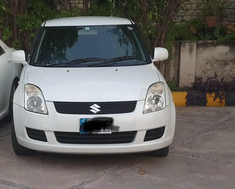 Suzuki Swift 2010 for Sale in Islamabad Image-1