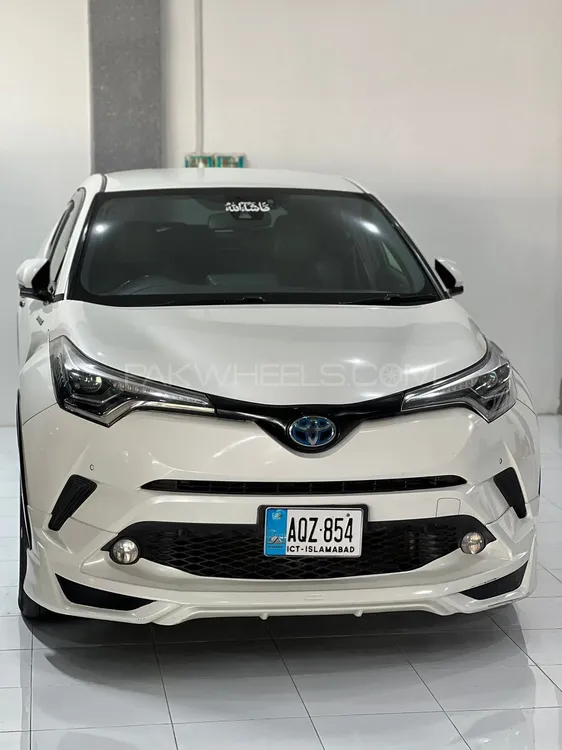 Toyota C-HR 2018 for Sale in Peshawar Image-1