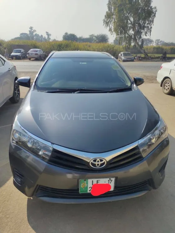 Toyota Corolla 2016 for Sale in Sargodha Image-1