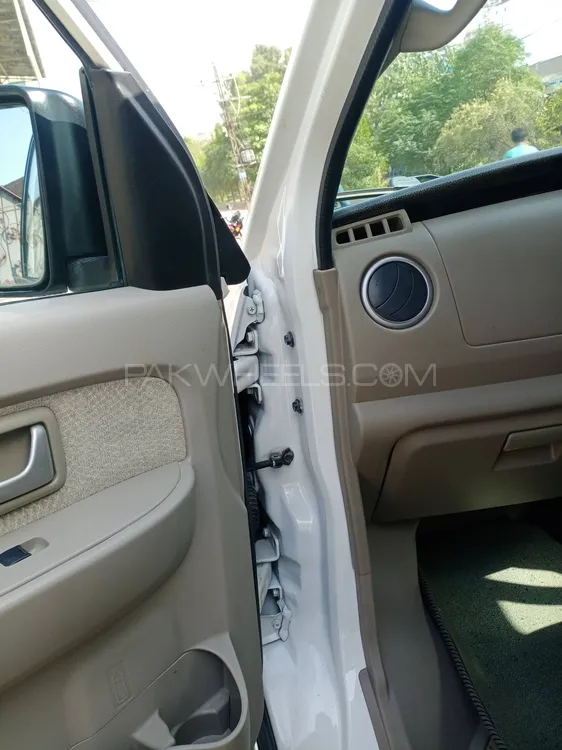 Suzuki APV 2014 for Sale in Faisalabad Image-1