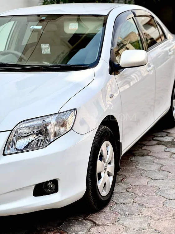 Toyota Corolla Axio 2007 for Sale in Peshawar Image-1