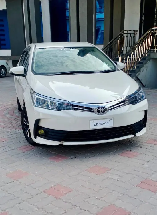 Toyota Corolla 2018 for Sale in Gujranwala Image-1