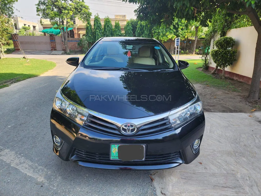 Toyota Corolla 2016 for Sale in Lahore Image-1