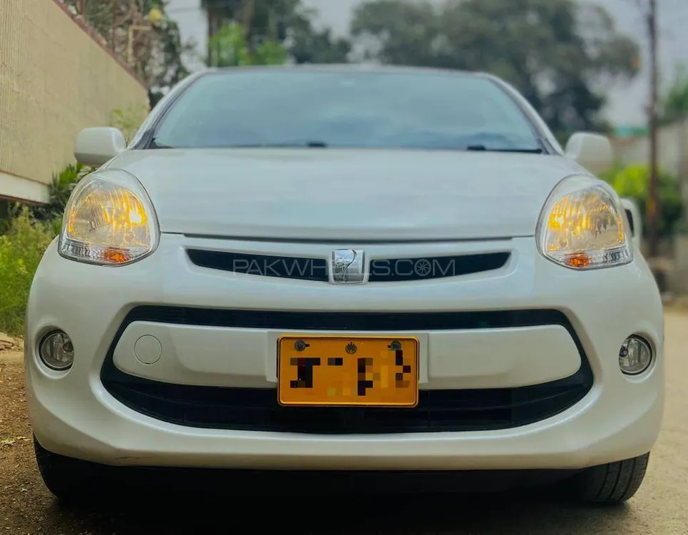 Toyota Passo 2015 for Sale in Karachi Image-1