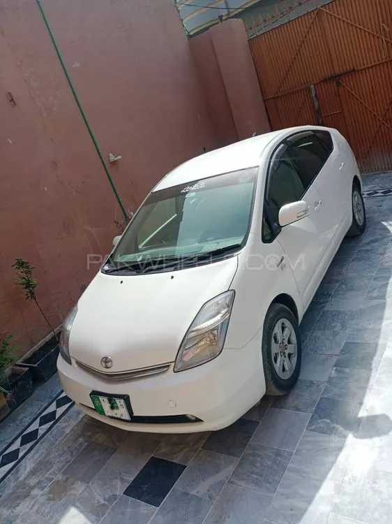 Toyota Prius 2007 for Sale in Peshawar Image-1
