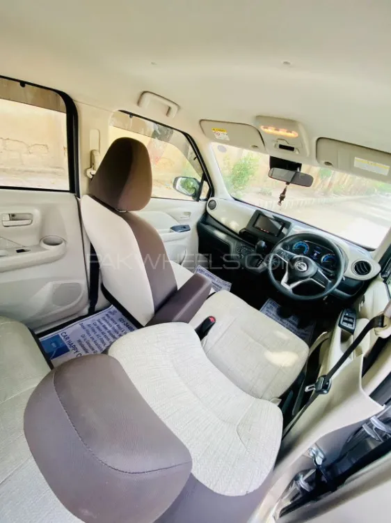 Nissan Dayz Highway Star 2020 for Sale in Karachi Image-1