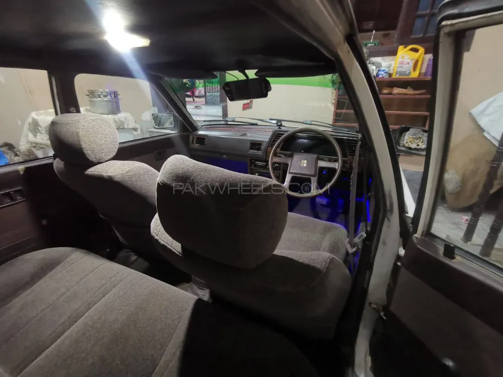 Nissan Sunny 1986 for Sale in Peshawar Image-1