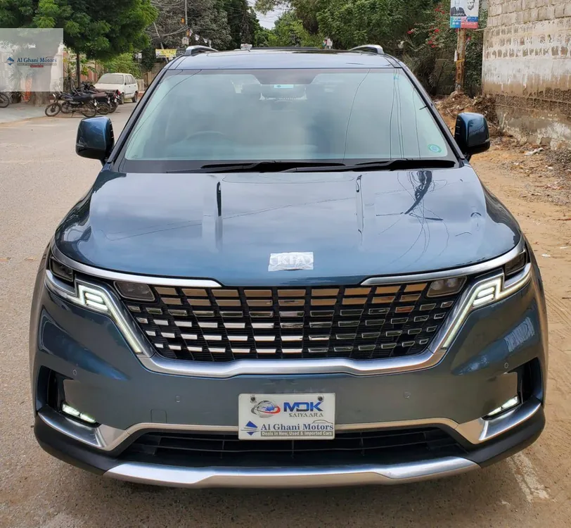 KIA Carnival 2021 for Sale in Karachi Image-1