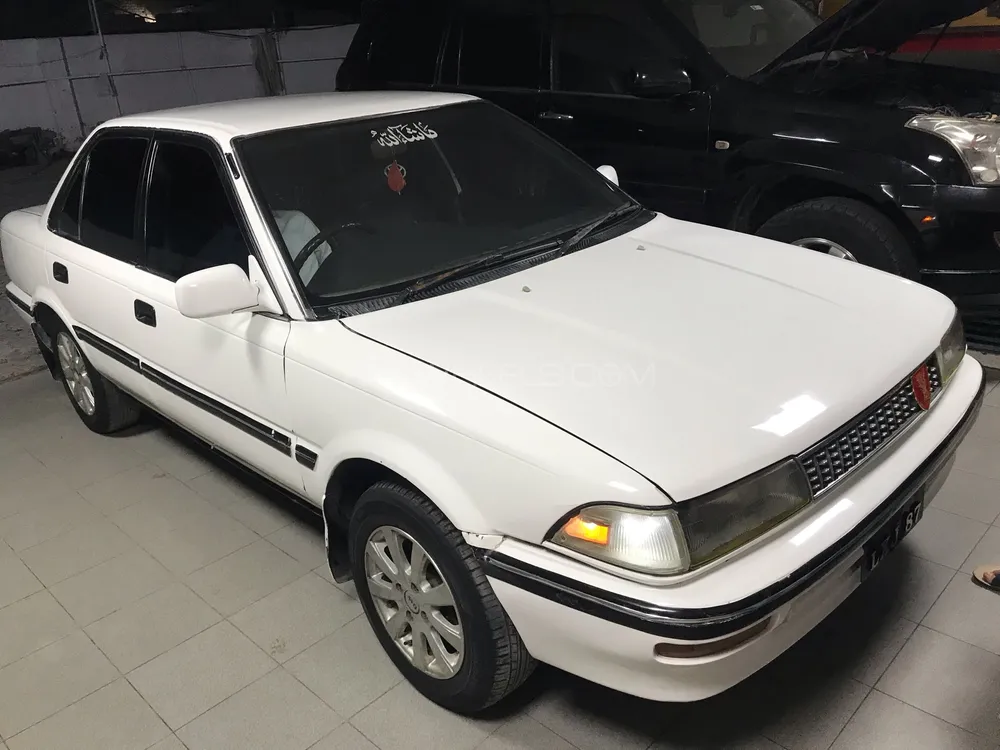 Toyota Corolla 1990 for Sale in Peshawar Image-1